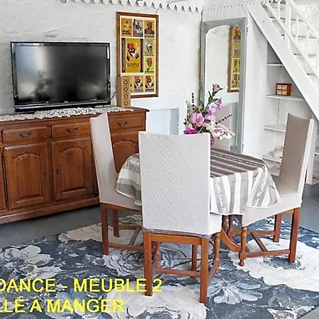 Bed & Breakfast Chez Martine Et Bernard -etablissement Definitivement Ferme -