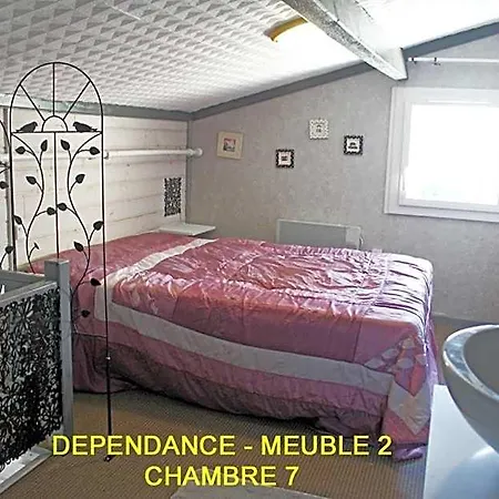 Chez Martine Et Bernard -etablissement Definitivement Ferme - Bed & Breakfast Saint-Vincent-Sterlanges
