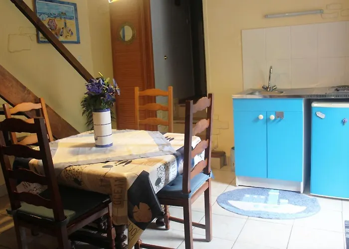 Chez Martine Et Bernard -etablissement Definitivement Ferme -