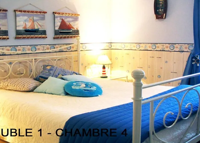 Bed & Breakfast Chez Martine Et Bernard -etablissement Definitivement Ferme - Saint-Vincent-Sterlanges