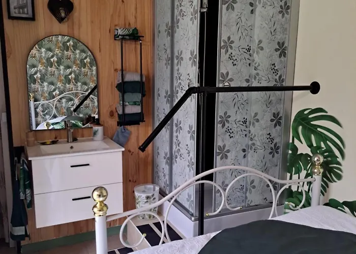 Chez Martine Et Bernard -etablissement Definitivement Ferme -